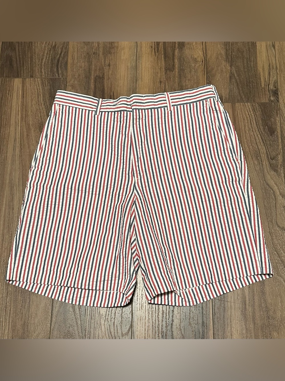 All American Khakis Red White Blue Striped Men’s Shorts W 32 L8 Chambray